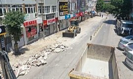 KEŞAN’I YENİ ÇEHRESİNE KAVUŞTURMA ÇALIŞMALARI DEMİRCİLER CADDESİ’NDEN BAŞLADI