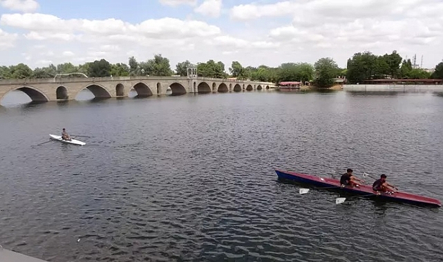 MERİÇ NEHRİ'NDE İLK RESMİ KÜREK MÜSABAKASI İÇİN HAZIRLIKLAR BAŞLADI