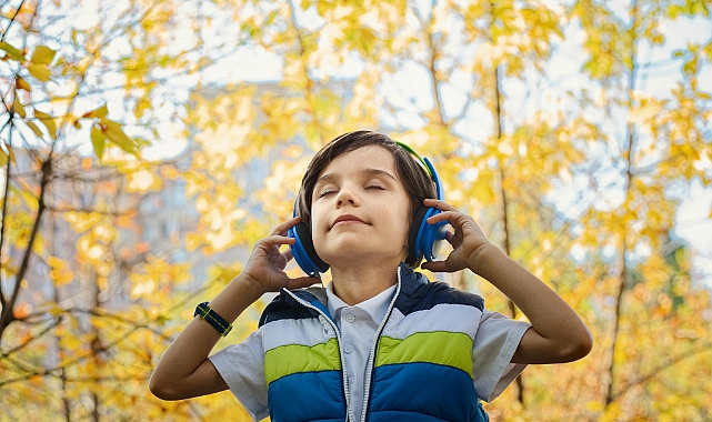 Müzik Dinlemenin İnsan Üzerindeki Sakinleştirici Etkileri: Bilimsel Bir İnceleme