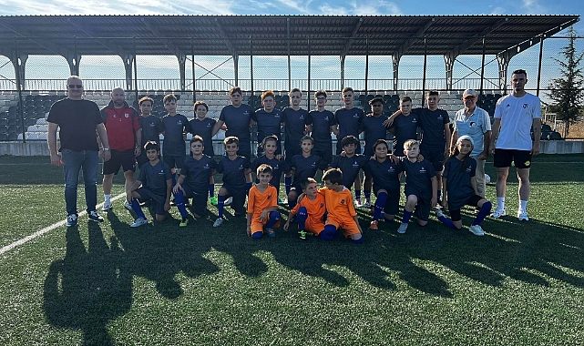 PEHLİVANKÖY'DE GENÇ YILDIZLAR