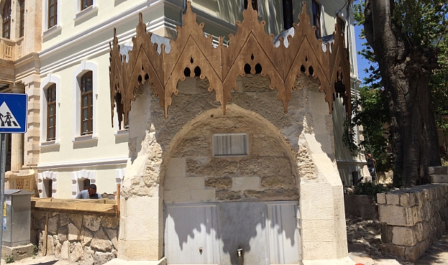 TARİHİ KOCAHIDIR ÇEŞMESİ