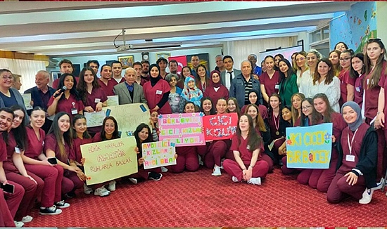 TRAKYA ÜNİVERSİTESİ TARAFINDAN HUZUREVİ SAKİNLERİNE YÖNELİK ÖNEMLİ BİR SOSYAL SORUMLULUK PROJESİ GERÇEKLEŞTİRİLDİ
