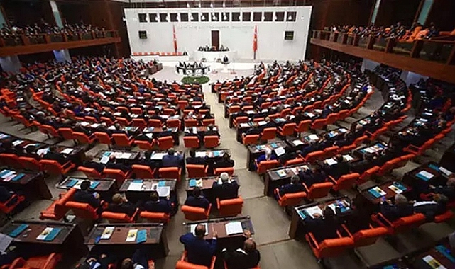 TSK'nın 2 yıl Somali'de görev yapmasına ilişkin tezkere, TBMM'de kabul edildi