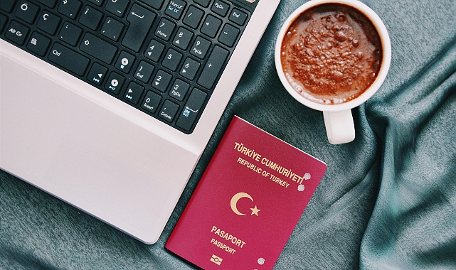 TÜRK PASAPORTU 7 BASAMAK YÜKSELEREK DÜNYA SIRALAMASINDA 45. SIRAYA OTURDU