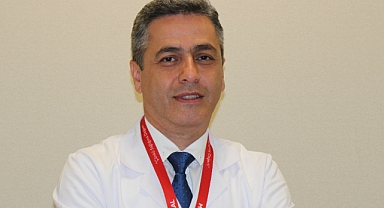 YAZ MEVSİMİNDE SİVİLCELERİN TEKRARLAMAMASI İÇİN 10 ÖNERİ