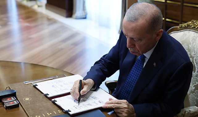 2024 Yüksek Askerî Şûra Kararları: Türk Silahlı Kuvvetleri'nde Büyük Değişiklikler