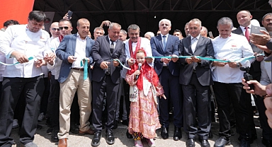 BAKAN TEKİN, "37. MENGEN ULUSLARARASI AŞÇILIK, TURİZM VE GASTRONOMİ FESTİVALİ"NE KATILDI