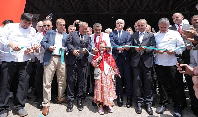 BAKAN TEKİN, "37. MENGEN ULUSLARARASI AŞÇILIK, TURİZM VE GASTRONOMİ FESTİVALİ"NE KATILDI