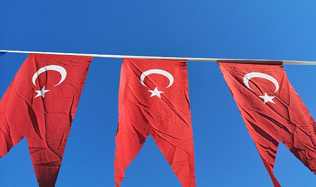 Büyükkarıştıran’da 30 Ağustos Zafer Bayramı Coşkusu: Etkinlik Programı Açıklandı