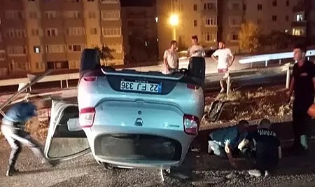 Keşan'da takla atan otomobilin alkollü sürücüsü yaralandı