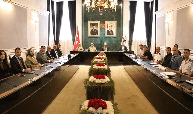 Kırklareli'nde Güvenlik Toplantısı: Vali Ekici Başkanlığında Yapıldı