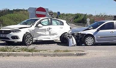 Lüleburgaz-Turgutbey Köyü Arası Otoban Sapağında Kaza Meydana Geldi