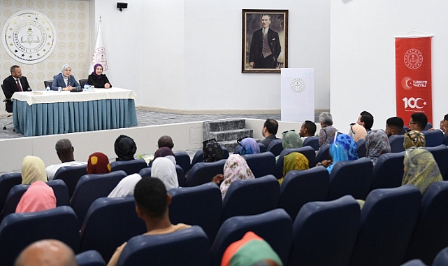 MORİTANYALI ÖĞRENCİLERDEN MEB'E ZİYARET