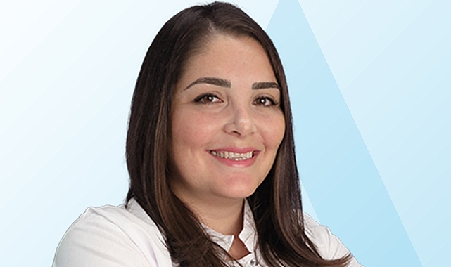 OKULDA İLK GÜN STRESİNE KARŞI  ANNE BABALARA 8 ALTIN ÖNERİ