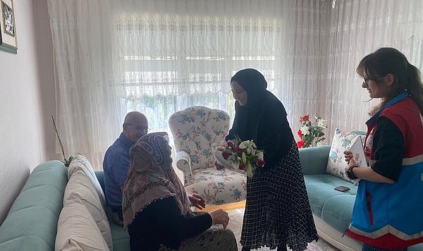 Pınarhisar Kaymakamı Rabia Naçar Çanakcıoğlu'ndan Şehit Ailesine Ziyaret