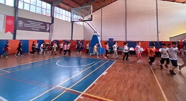 TÜRKİYE'DEKİ İLK "SPOR ORTAOKULLARI" YENİ EĞİTİM ÖĞRETİM DÖNEMİNDE AÇILIYOR