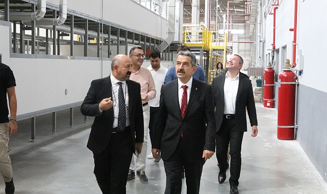 Valimiz Birol Ekici, Kırklareli OSB'de Tekstil Firmasını Ziyaret Etti