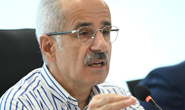 ‘YASAKÇI BİR ZİHNİYET İÇERİSİNDE DEĞİLİZ’