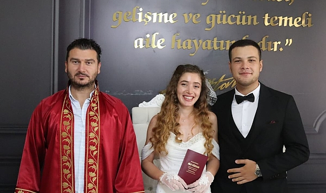 Babaeski'de Nikah ve Yüzük Takma Töreni Heyecanı