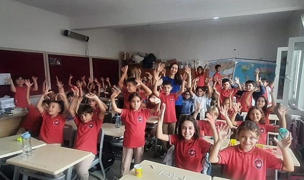 Babaeski Kırk Şehitler Gençlik Merkezi, Çocuklar İçin İşaret Dili Kursu Düzenliyor