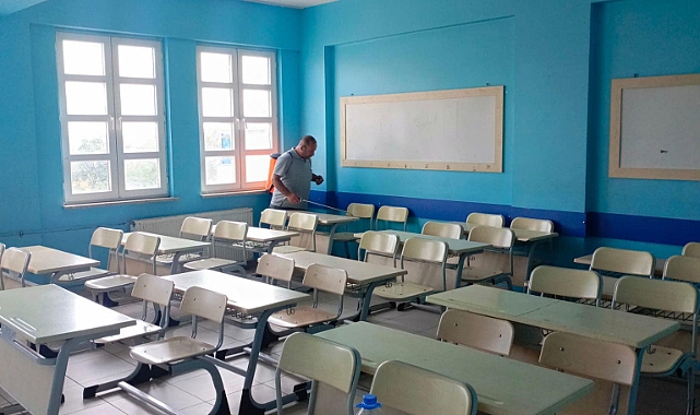 Demirköy Belediyesi’nden Okullarda İlaçlama ve Dezenfekte Çalışmaları