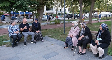 Halkla Buluştu
