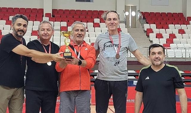 Kamu Sporları Oyunları'nda Üçüncülüğü Elde Etti