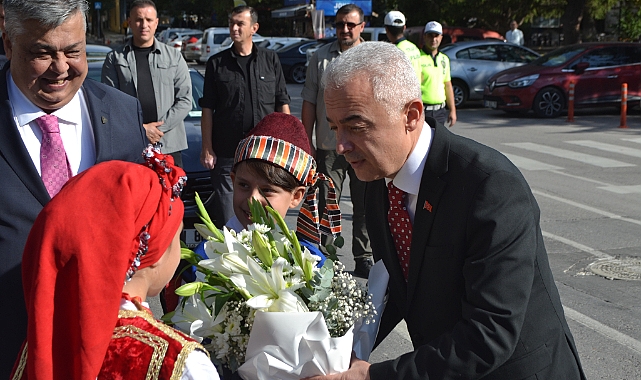 Kırklareli Valiliği'ne Atanan Vali Uğur Turan Törenle Karşılandı