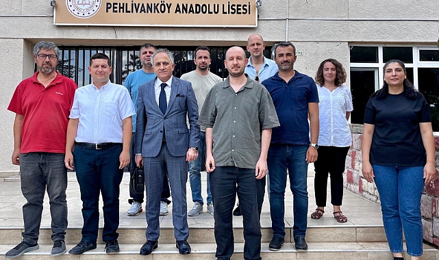 Pehlivanköy İlçe Milli Eğitim Müdürü Necmettin Ayçiçek'ten Okullara Ziyaret ve Öğretmenlerle Seminer