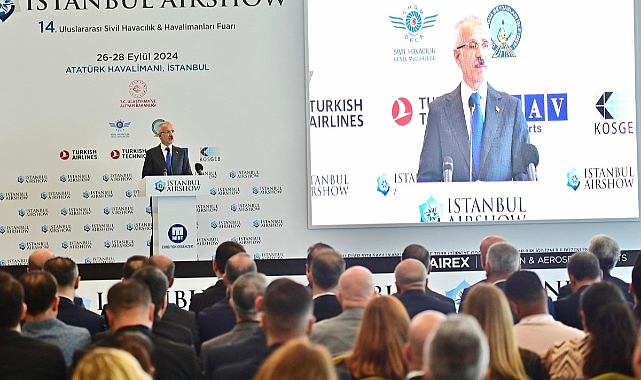 SANTİAGO VE SYDNEY SEFERLERİYLE UÇUŞ AĞI 349 NOKTAYA ÇIKIYOR