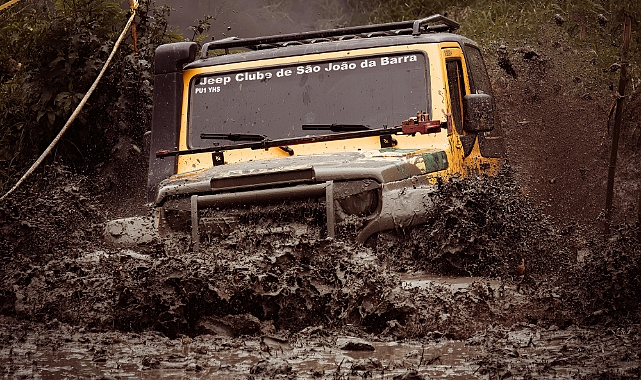 Sonbaharda Off-Road: Doğanın ve Maceranın Keyfini Çıkarın