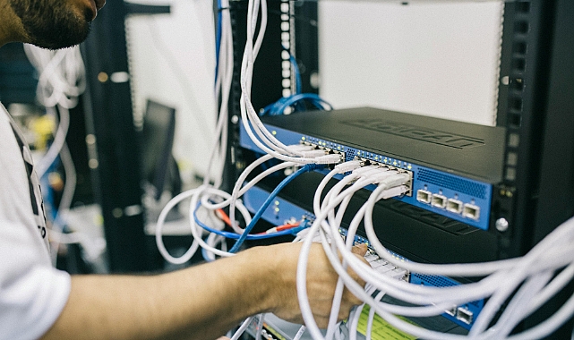 Türkiye'de Elektronik ve Haberleşme Mühendisliği: Yükselen Bir Meslek