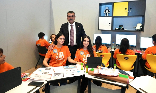 ULUSLARARASI EĞİTİMDE TEKNOLOJİ, AR-GE VE KALİTE ZİRVESİ "ETAK24", İSTANBUL'DA BAŞLADI