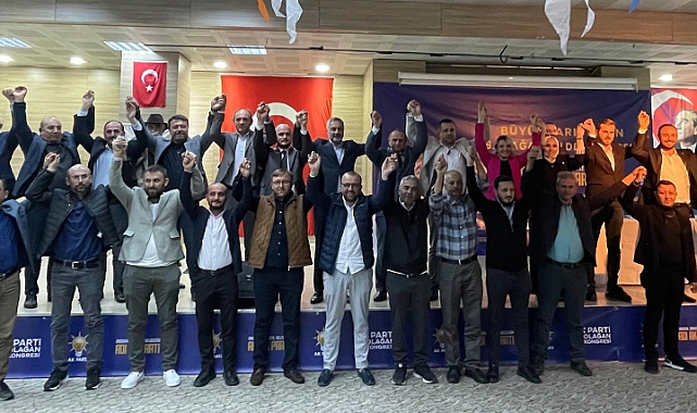 AK Parti Büyükkarıştıran 8. Olağan Kongresi Gerçekleşti
