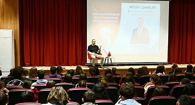 Başkan Derya Bulut, Bahçeşehir Koleji Söyleşisine Katıldı