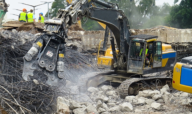 Deprem Hazırlığı: Deprem Öncesi ve Anında Yapılması Gerekenler