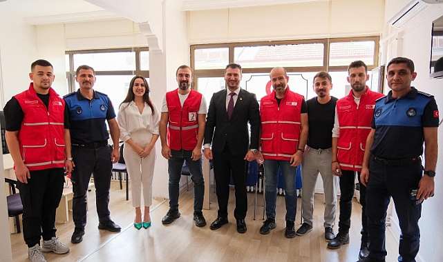 Fırat Yayla’dan Kızılay Ziyareti