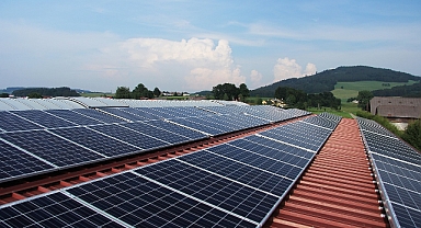 Güneş Enerjisi ile Donatılan Popüler Evler: Hem Çevre Dostu Hem Ekonomik