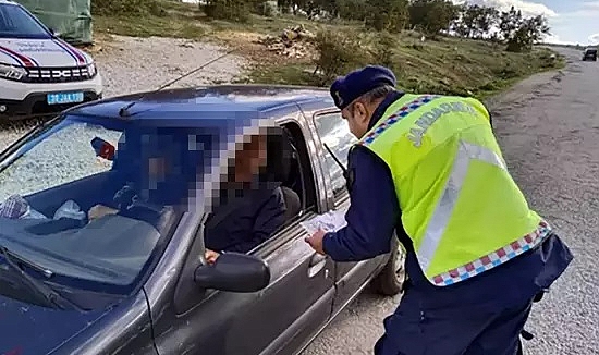 Kırklareli'de alkollü araç kullanan 10 sürücünün ehliyeti geri alındı