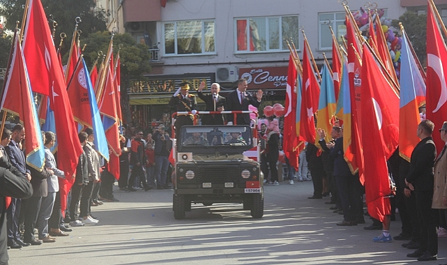 Kırklareli'nde Cumhuriyet Bayramı Coşkuyla Kutlandı