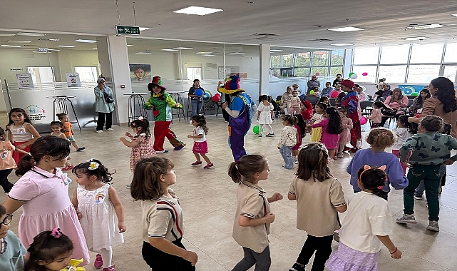 KIZ ÇOCUKLARI 'BEN DE VARIM' DEDİ