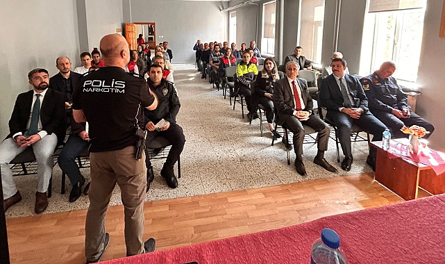 Pehlivanköy’de Uyuşturucu ile Mücadele Toplantısı Gerçekleştirildi