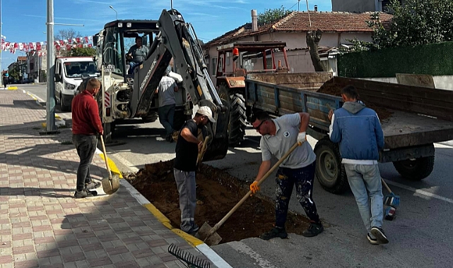 Pehlivanköy'de Yol Tamirat Çalışmaları Hızla Devam Ediyor
