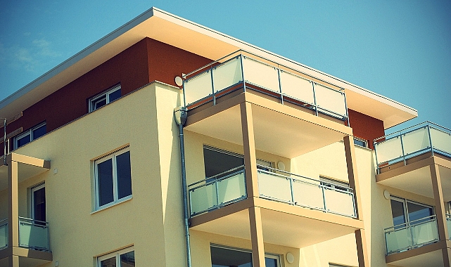 Sonbaharda Ev Satın Almak Mantıklı mı? İşte Avantajları ve Dezavantajları