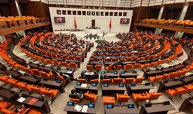 TBMM Genel Kurulu'nda, 'bankamatik memuru' Tartışması