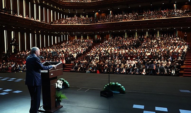TRAKYA ÜNİVERSİTESİ HEYETİ, YÜKSEKÖĞRETİM KURULU (YÖK) 2024-2025 AKADEMİK AÇILIŞ TÖRENİNE KATILDI