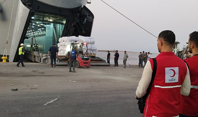 TÜRK KIZILAY’DAN LÜBNAN TAHLİYE OPERASYONUNA DESTEK