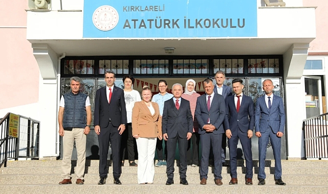 Vali Uğur Turan'dan Atatürk İlkokulu'na Ziyaret