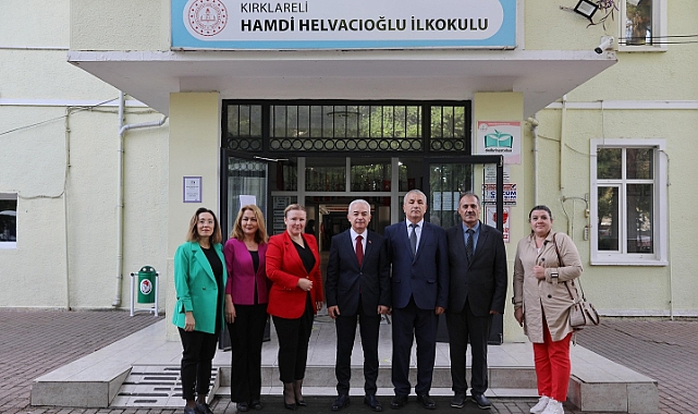 Vali Uğur Turan’dan Minik Öğrencilere Ziyaret
