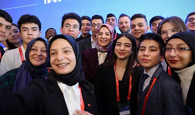 25. Ulusal Çocuk Forumu “Çocuk İçin Katılım ve Savunuculuk” Temasıyla Başladı